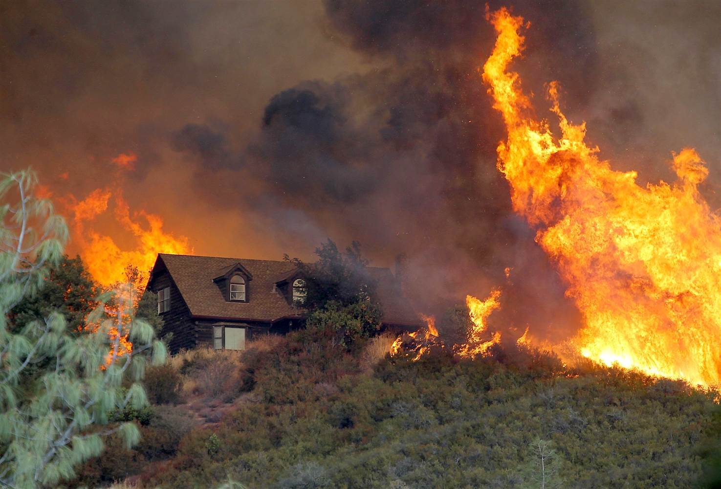 Wildfires – Five Simple & Inexpensive Ways to Protect Your Property